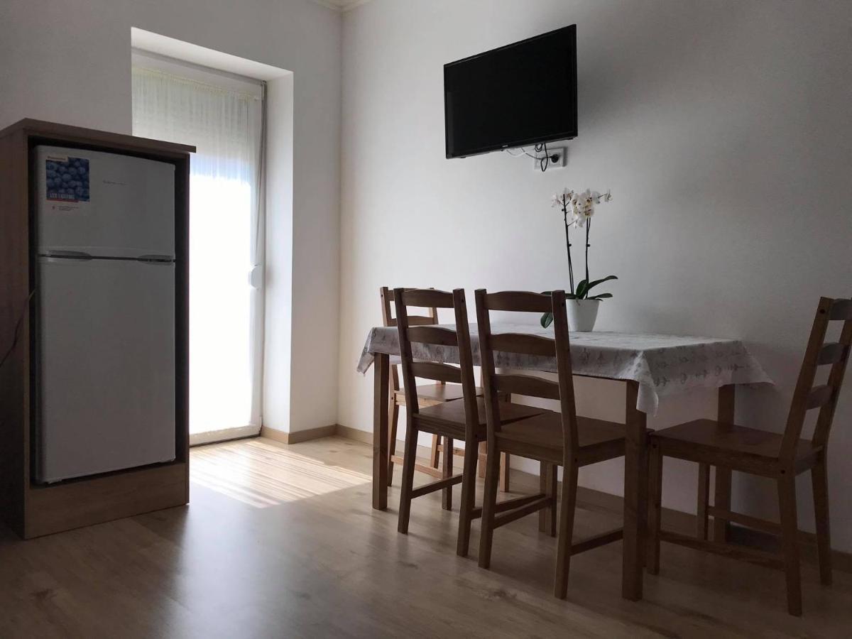 Royal De Lux Apartment Hajduszoboszlo Luaran gambar
