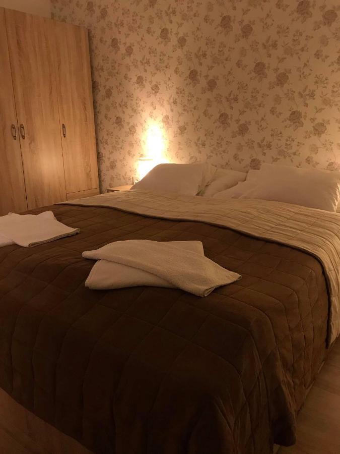Royal De Lux Apartment Hajduszoboszlo Luaran gambar